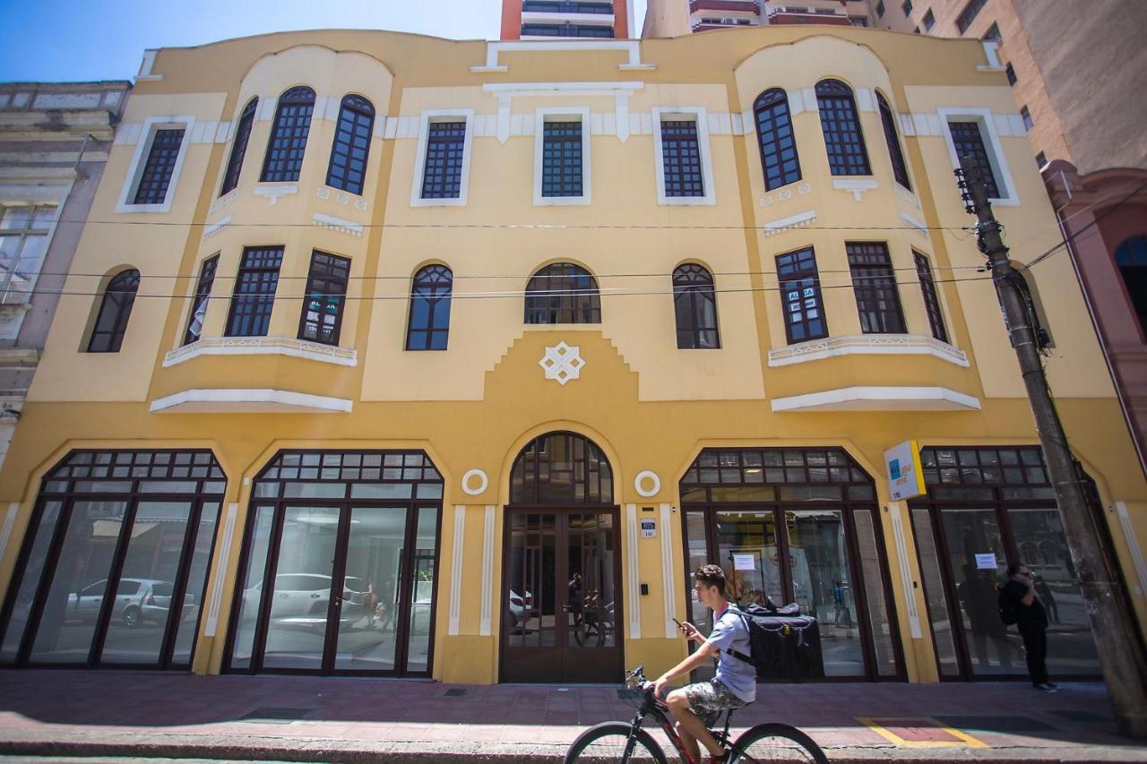 Studio Moderno No Centro De Curitiba - All1206 エクステリア 写真